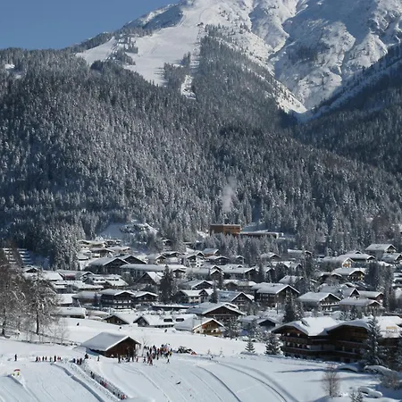 Panorama-ferienwohnung Isser Seefeld in Tirol