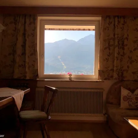 Panorama-ferienwohnung Isser Apartment Seefeld in Tirol