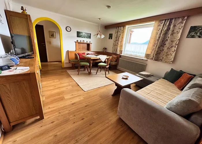 Panorama-ferienwohnung Isser Апартаменти Зефельд-ін-Тіроль